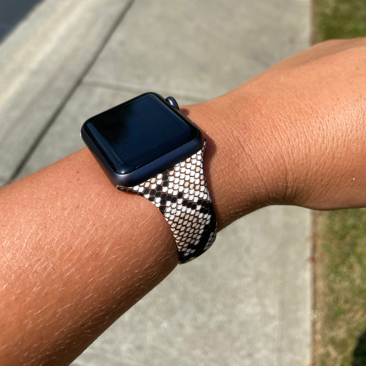 Snakeskin apple watch band hot sale 42mm