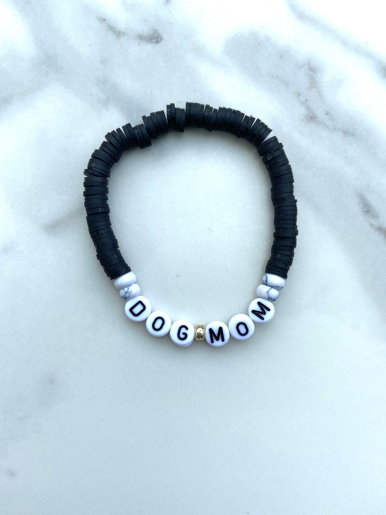 'DOG MOM' Word Bracelet